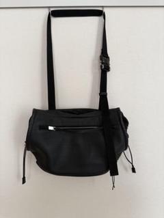 正規品 ALYX レザー ショルダーバッグ 黒 mmw 正規品 ALYX レザー ショルダーバッグ 黒 mmw - メルカリ