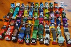 カプセル プラレール トーマス ガチャガチャ カプセルトイ ゼンマイ 49種類