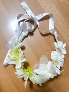 ホワイトとイエローの花冠　カチューシャ