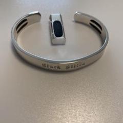 BLACKSILICAバングルとペンダントトップ