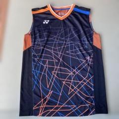 YONEX ノースリーブＴシャツ　Ｌサイズ