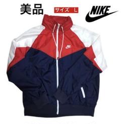 NIKEウィンドランナー　伊澤彩織　ベイビーわるきゅーれ　サイズM nike ナイロンジャケット ベイビーわるきゅーれ 伊澤彩織 まひろ