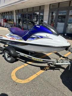 ヤマハ　マリンジェット　Ｆ1Ｇ　MJ-GP1300R　ハル　メーター付　割れ・ヒビ無し GP1300R ジェットスキー ヤマハ マリンジェット