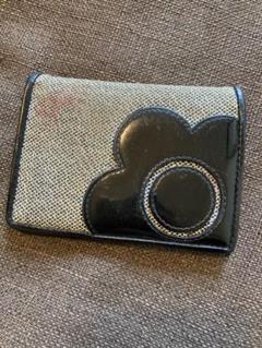 MARY QUANT★新品未使用★名刺入れ【ブラック】 MARY QUANT ブラック エンボスカードケース 新品タグ付き - メルカリ