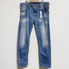 未使用イタリア製 DIESEL KRAYVER デニムパンツ メンズW33L32 未使用イタリア製 DIESEL KRAYVER デニムパンツ メンズW33L32