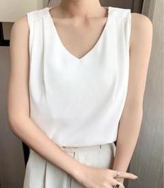 【新品】シフォンブラウス ノースリーブトップスのサムネイル