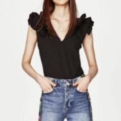 ZARA ザラ　フリル　タンクトップ　トップス