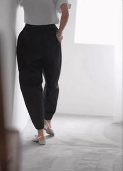 nala コクーンチノパンツ Sサイズ 黒 Nala チノパンツ S - メルカリ
