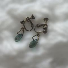 ヴィンテージ　サフィレットイヤリング