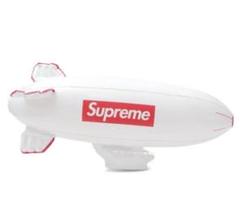 新品未使用】Supreme 飛行船型 浮き輪 シュプリーム - メルカリ