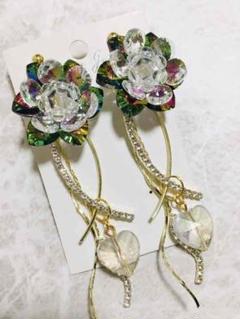 虹カラー ピアス