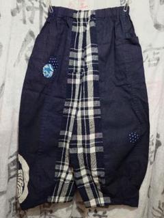 ずっと気になってた 古布法被リメイクパンツ 藍染 ワイド とても可愛い♡ 丸パッチ パンツ