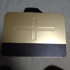 アタッシュケース　コンステラ金属製メンズ中古
