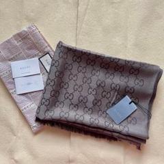 【新品未使用】GUCCI GGロゴパターン バイカラーストール 新品未使用】GUCCI GGロゴパターン バイカラーストール - メルカリ