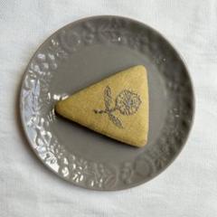 ハンドメイド　パッチンピン　さんかくピン① x