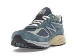 AURALEE × New Balance MADE in USA 990v4