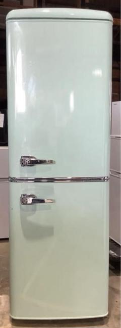 【ピーコ】レトロデザイン　2022年式　福岡市近辺限定 PRR-142D 冷蔵庫 130L レトロ 冷凍冷蔵庫 PRR-142D 新生活 かわいい 1人