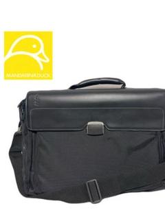 ★MANDARINA DUCK★ビジネスバッグ★ショルダーバッグ★ポーチ付き★