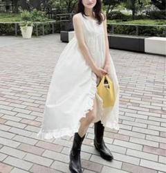 Bibiy フリル付きグレーのノースリーブワンピース Bibiy グレー フリル付き ノースリーブ ニット - メルカリ