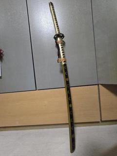 極美品✨刀剣乱舞 三日月宗近 模造刀 舞踊 大衆演劇 コスプレ衣装 仮装 刀匠 Amazon.co.jp: 刀剣乱舞-ONLINE- 模造刀 三日月宗近 みかづき
