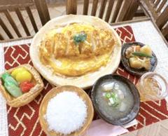 ミニチュアフード　卵とじカツ煮　定食セット