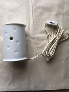 ホワイト 星型テーブルランプ コード式