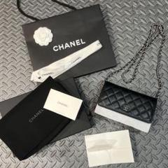 未使用　CHANEL シャネル　チェーンウォレット　正規品のサムネイル