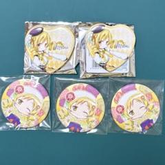 魔法少女まどか☆マギカ まどマギ 缶バッジ 巴マミ - メルカリ