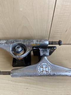【希少】INDEPENDENT TRUCKS 149 vol4 コラボ 希少】INDEPENDENT TRUCKS 149 vol4 コラボ - メルカリ