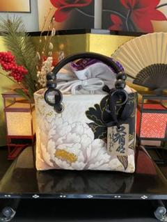 一閑張り　一閑張りバッグ　古文書　和紙　正絹浜縮緬　金彩箔　大正　着物　花絵柄 一閑張り 一閑張りバッグ 古文書 和紙 正絹浜縮緬 金彩箔 大正
