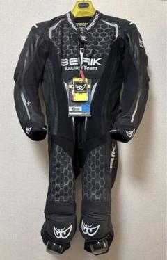 ベリックレーシング　52 81LEWdWmrFL._UF350,350_QL50_.jpg