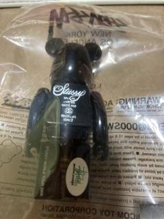 stussy ベアブリック