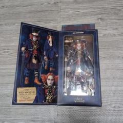 アリス イン ワンダーランド マッドハッターフィギュア