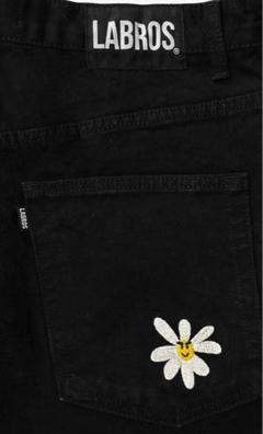 LABROS ブラック ワイドパンツ 花刺繍のサムネイル