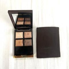 お値下げ✴︎廃盤色TOM FORD アイカラークォード04A サスピション アイ カラー クォード 04A サスピション / TOM FORD BEAUTY(トム