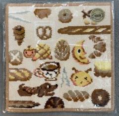新品　ラブラリーベーカリーアンドカレルチャペックフレンズ　ハンカチ＆ポーチセット フェイラー カレルチャペック コラボ ハンカチ ラブラリー