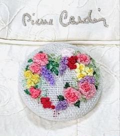 立体フランス刺繍　ローズハートリース　ブローチorヘアゴム　直径38㎜　送料無料