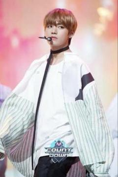 2025年最新】bts v テテ着用の人気アイテム - メルカリ