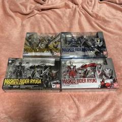 【超貴重】仮面ライダー龍騎フィギュアーツ ４体セット s.h.figuarts