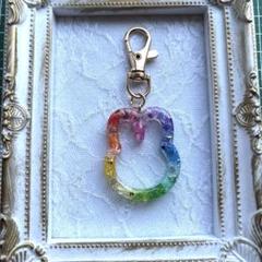 【NO.78】レジン うさぎさんキーホルダー レインボーのサムネイル