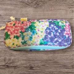 フェフェ　花柄ペンケース ダブルファスナー