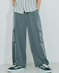 Boka nii Loo ワイドシルエットパンツ