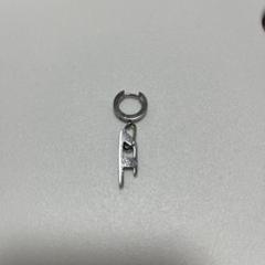 2025年最新】diesel ピアス 片耳の人気アイテム - メルカリ