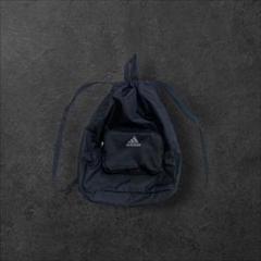 90s adidas メッセージバッグ　ナイロン　y2k テック系　在原みゆ紀 00s archive adidas ポケット付 ナップサック y2k teck - メルカリ
