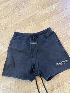 ESSENTIALS ショートパンツ