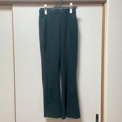 lutique flashblue センターシームフレアパンツ　緑　グリーンのサムネイル