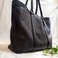 【良品】コーチ ビジネスバッグ ペリー  2way トートバッグ シグネチャー黒 COACH - コーチ 2way ビジネスバッグ ミニシグネチャー 大容量