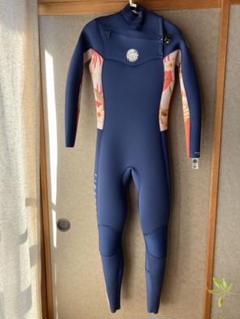 未使用リップカール4m/3m ダウンパトロールウェットスーツ