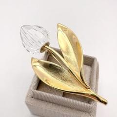 【美品】SWAROVSKI　スワロフスキー　ブローチ　花モチーフ　ゴールド金具