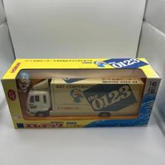 ドラえもん　MTECH アート引越しセンター　ウィングトラック